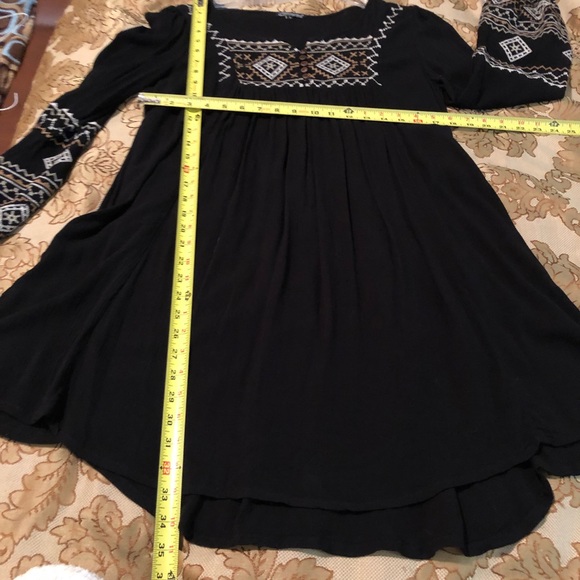 FREE with purchase: Black gauze dress w/ Aztec design embroidery, Sz S - Picture 8 of 8
